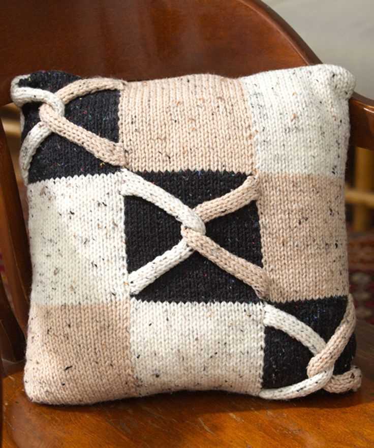 Free knitted pillow patterns