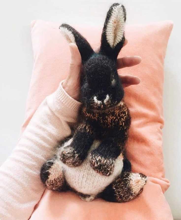 Free knitting pattern easter bunny