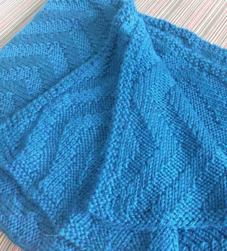 Knitting pattern for chevron blanket