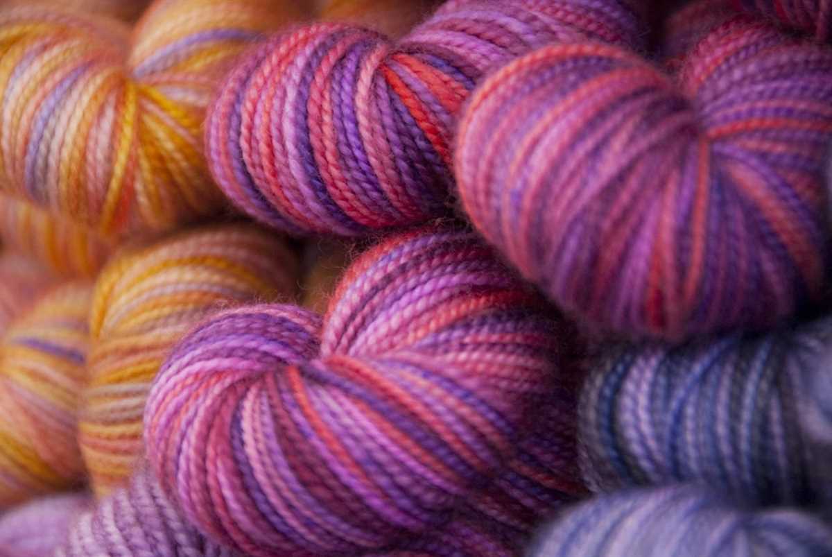 Knitting patterns worsted weight yarn