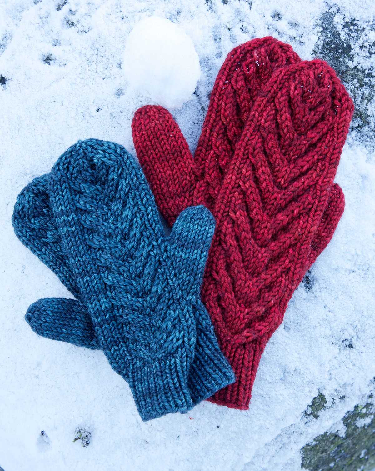 Adult mittens knitting pattern