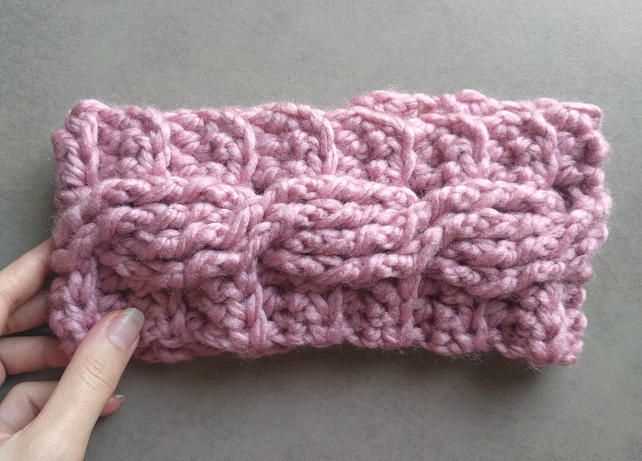 Cable knit ear warmer pattern free