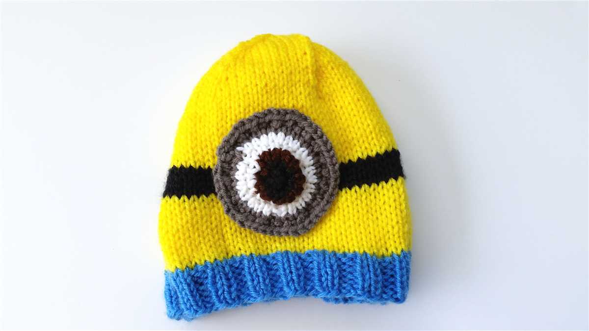 Free minion knitting pattern