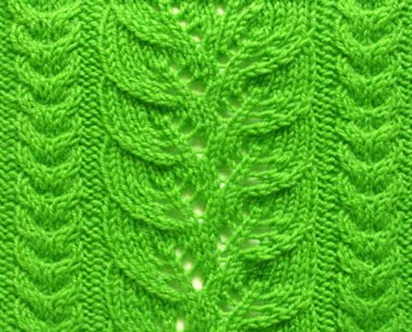 Leaf pattern knit