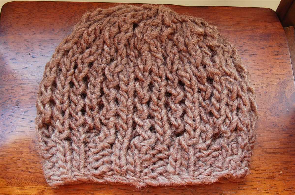 Chunky slouchy hat knitting pattern
