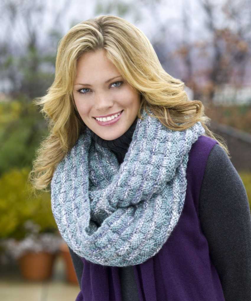 Women's knit scarf free patterns