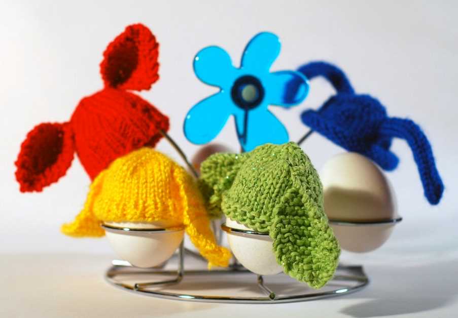 Knitted easter bunny hat pattern