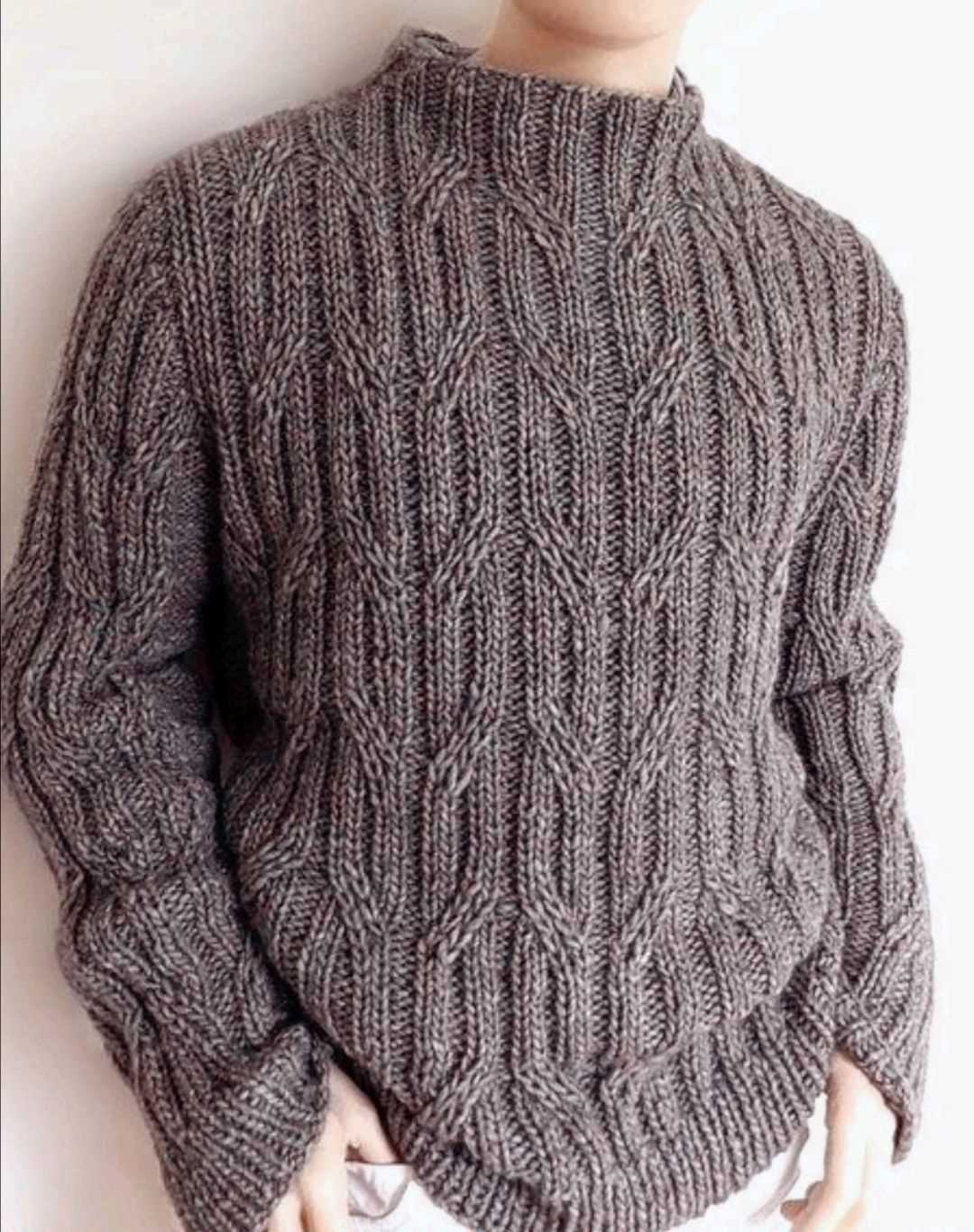 Sweater cable knit pattern