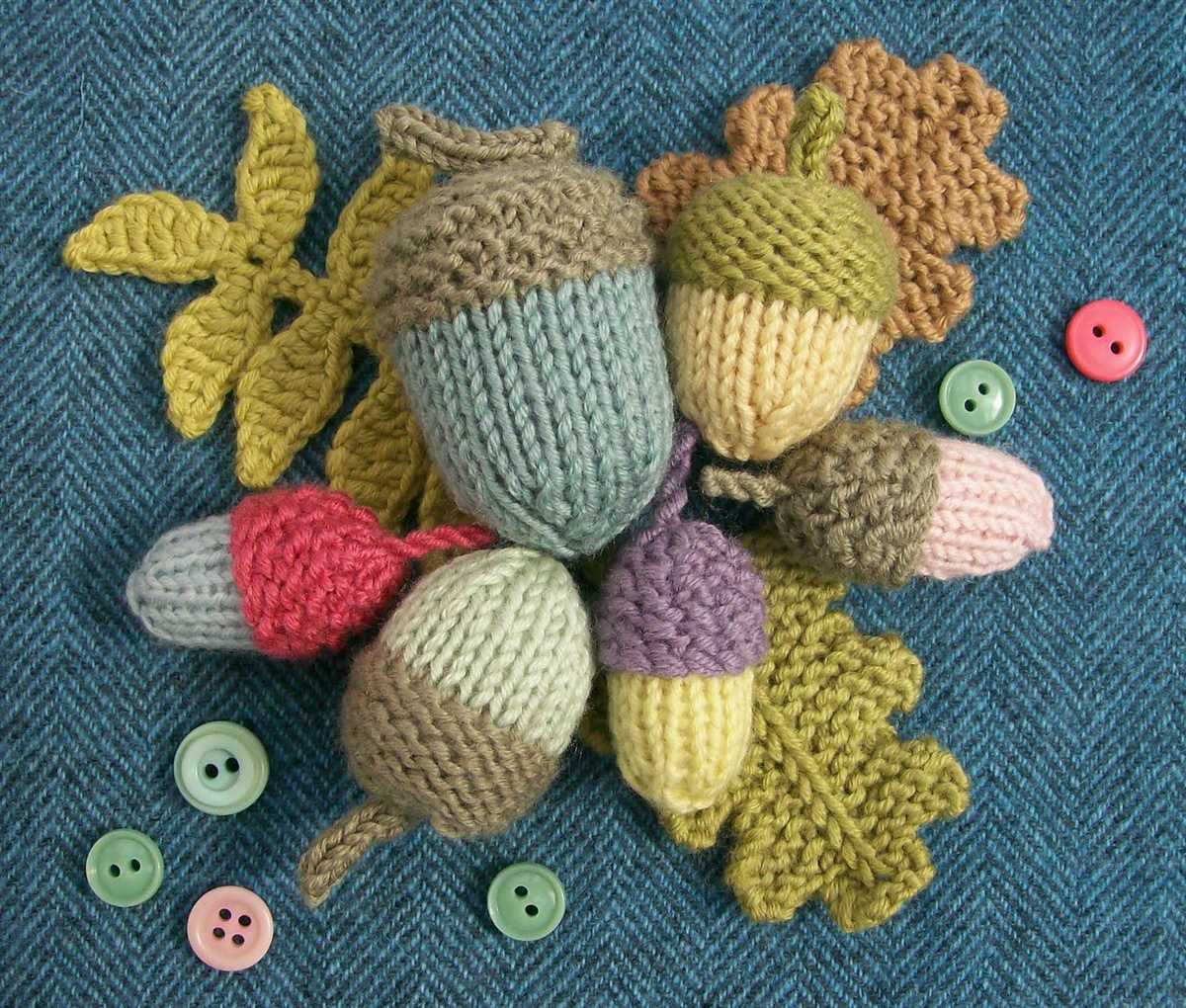 Acorn knitting pattern