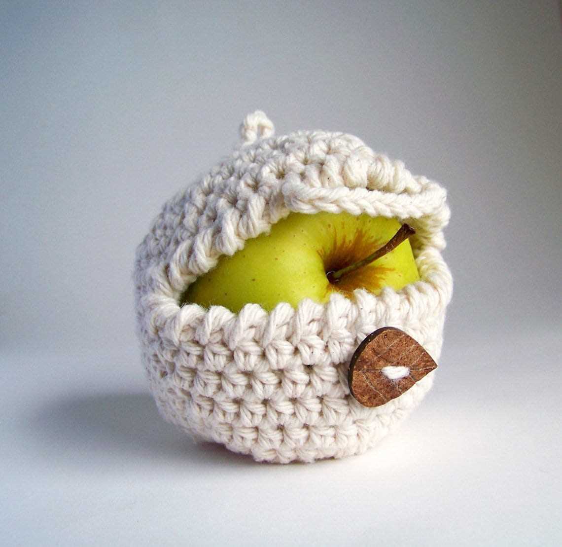 Apple cozy knitting pattern