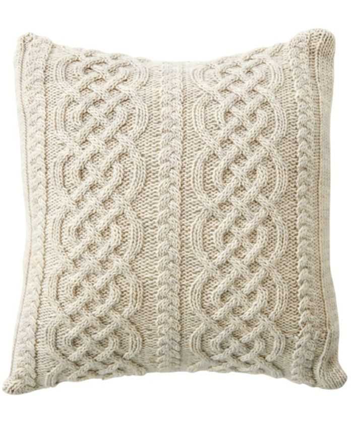 Create stunning Aran cushion covers with these knitting patterns Aran cushion cover knitting patterns