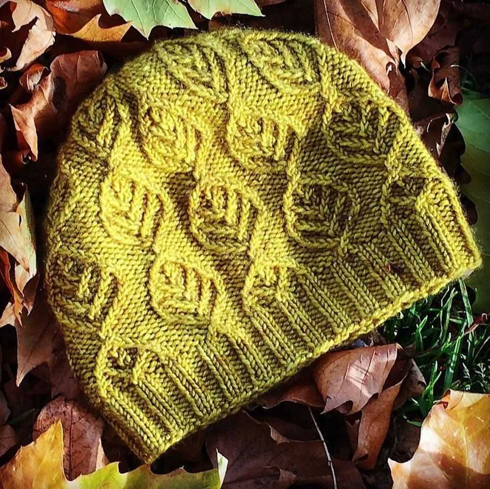 Aran knit hat pattern