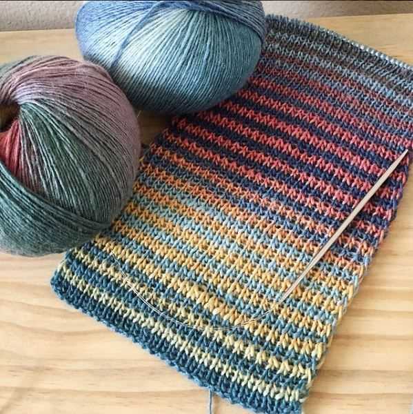 A Simple Guide to Knitting a Scarf with Basic Patterns Basic knitted scarf pattern