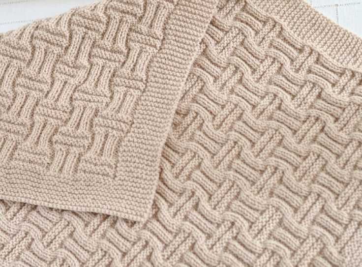 Basket weave knit pillow pattern