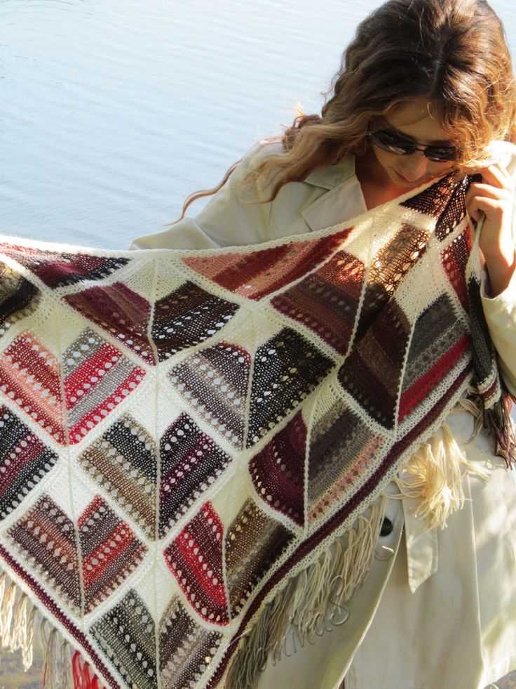 Blanket poncho knitting pattern