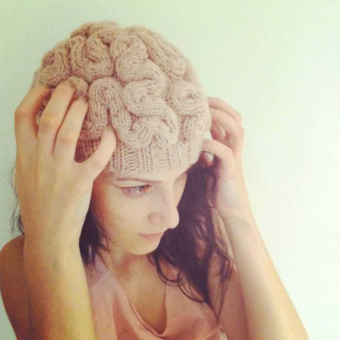 Brain beanie knitting pattern