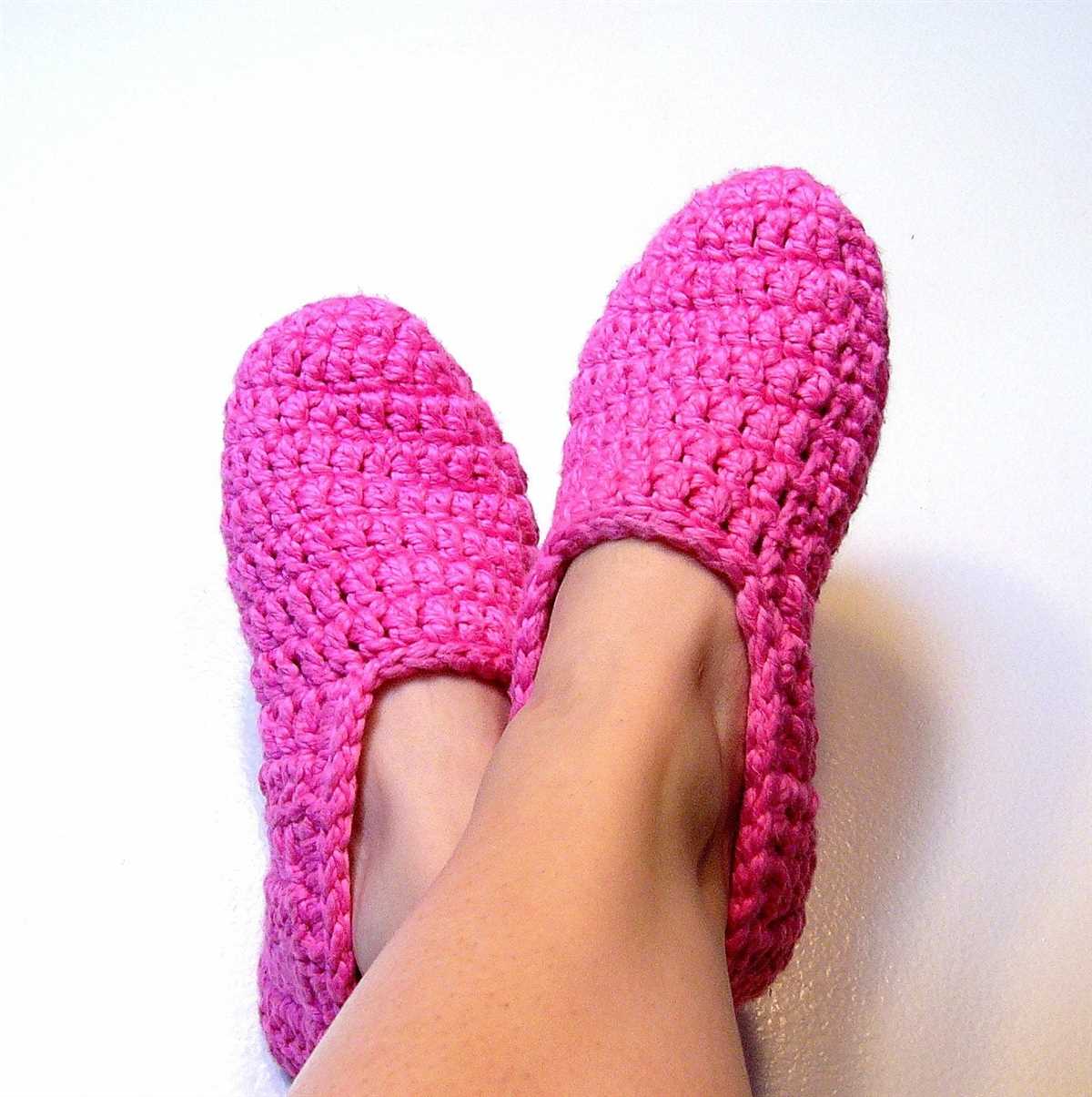 Bulky Yarns Make for Cozy Knit Slippers Bulky knit slippers pattern