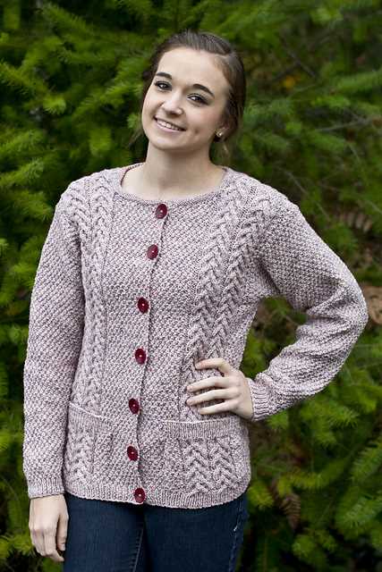 Cardigan ladies knitting pattern