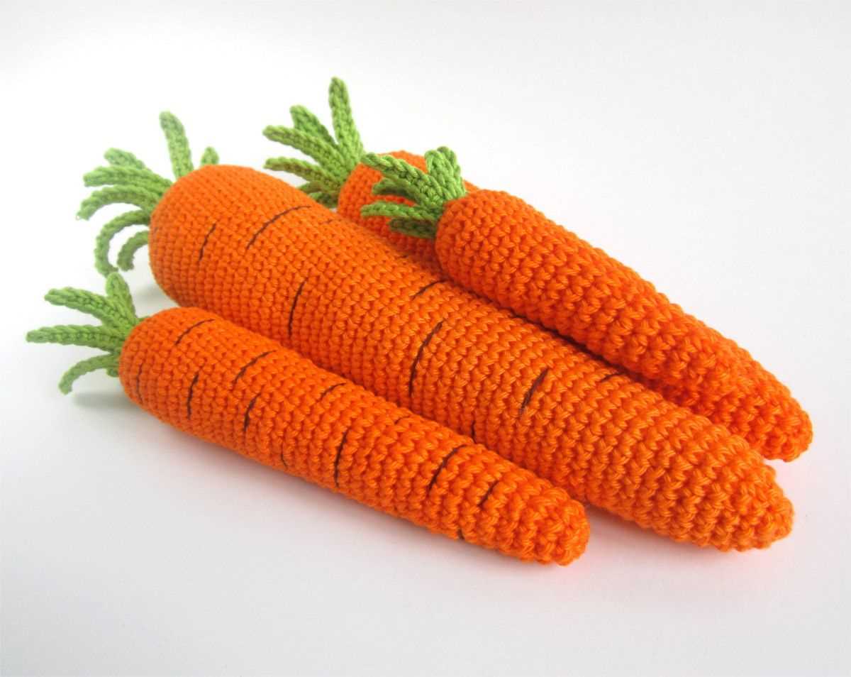 Carrot knitting pattern