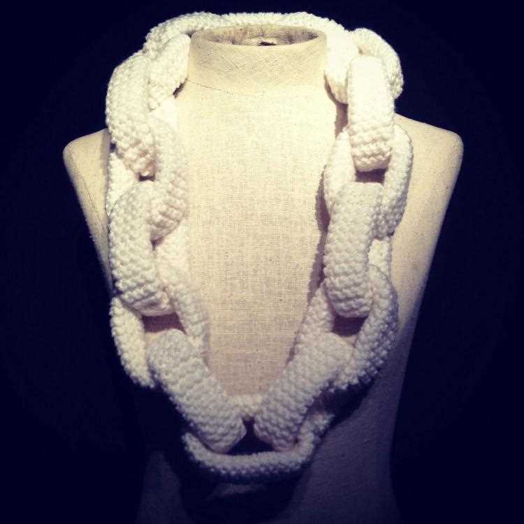 Chain link scarf knitting pattern