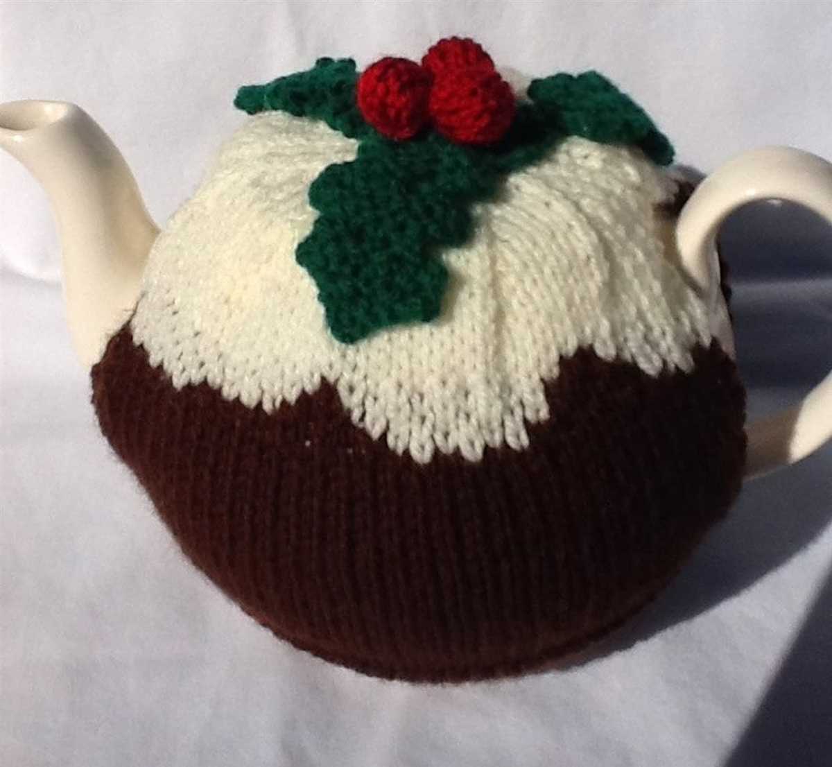 Christmas pudding tea cosy knitting pattern free