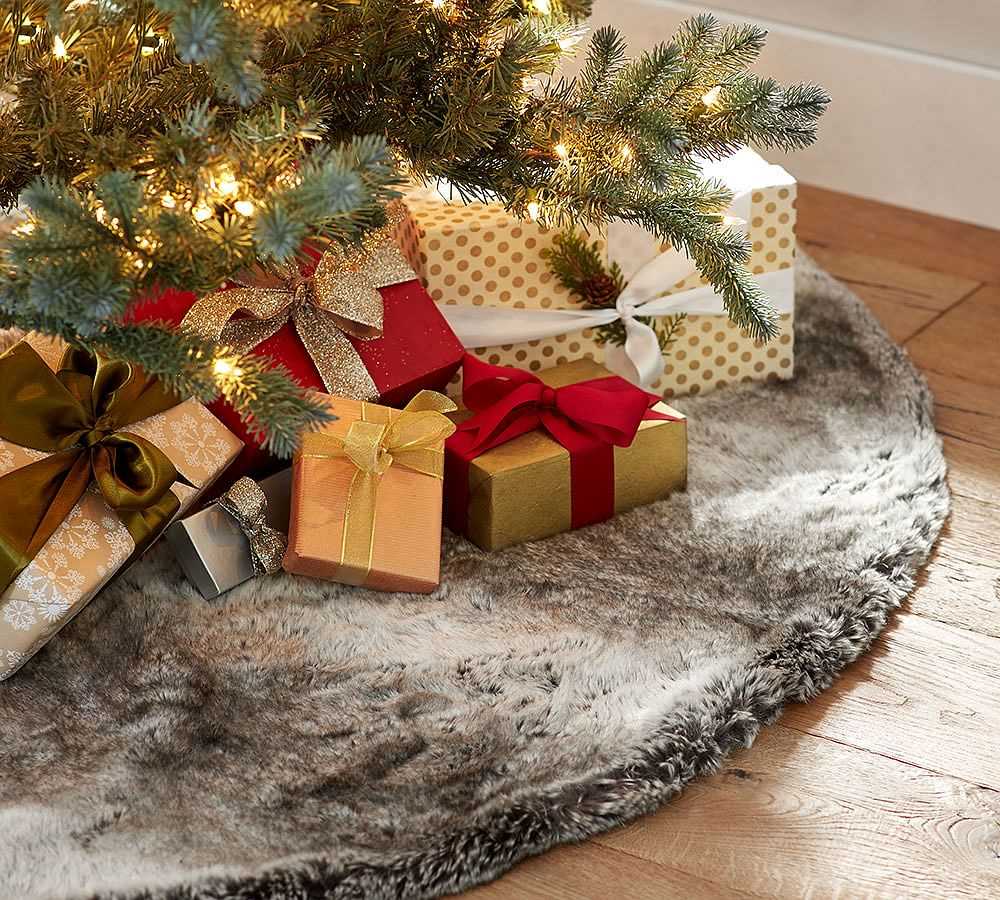 Chunky knit tree skirt pattern