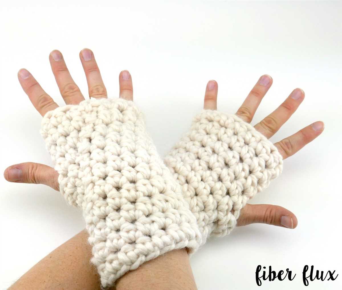 Chunky gloves knitting pattern