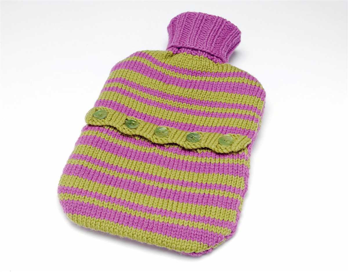 Chunky knit hot water bottle cover pattern