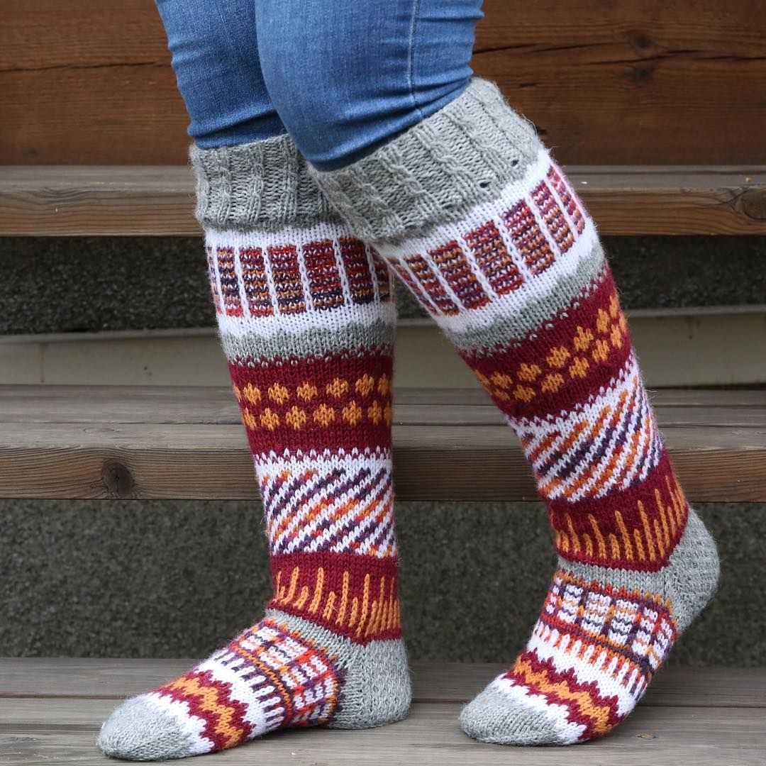Chunky leg warmers knitting pattern