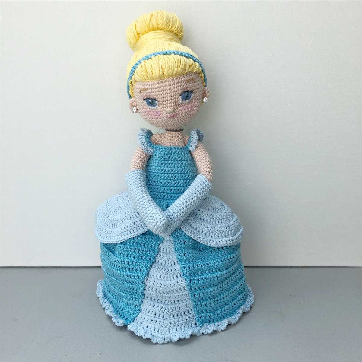 Cinderella doll knitting pattern