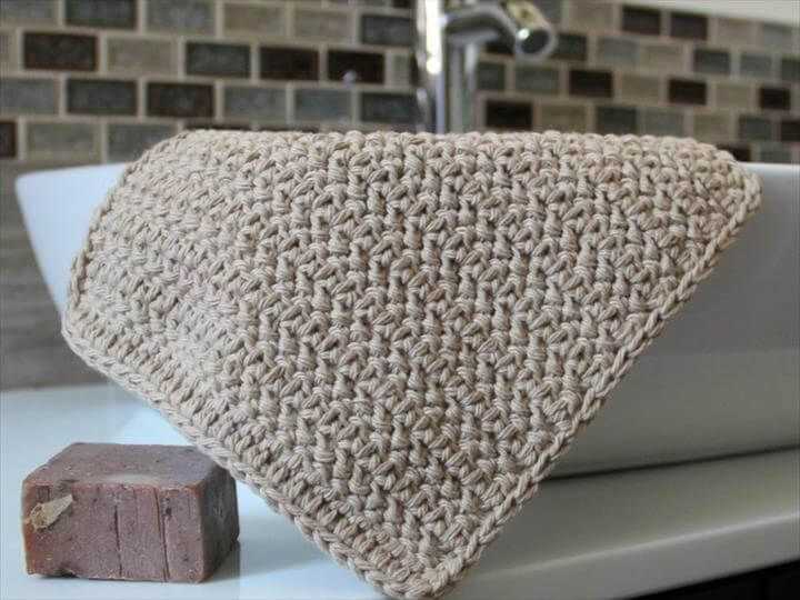 Corner to corner knitted dishcloth pattern
