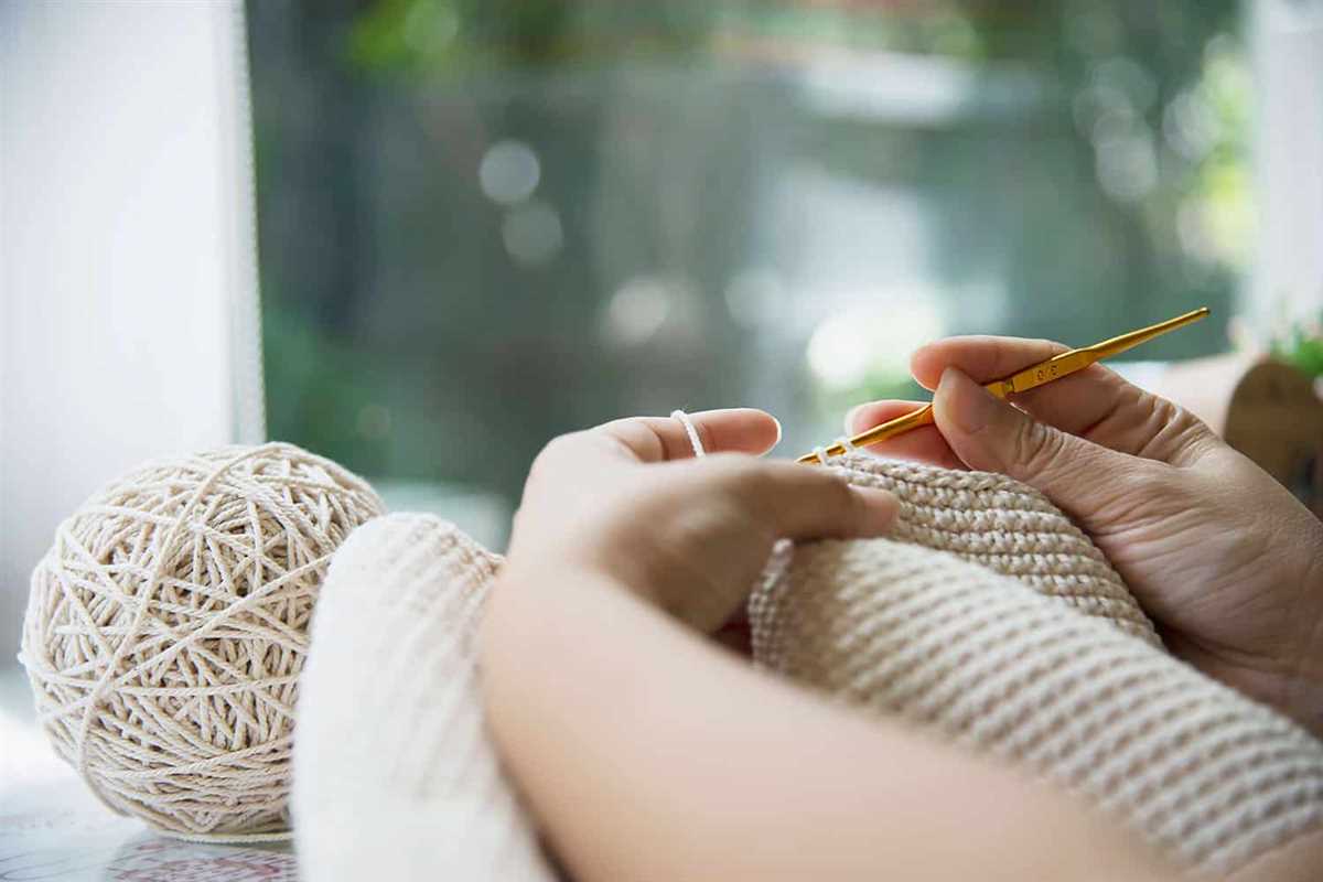 Creating patterns in knitting with many colors