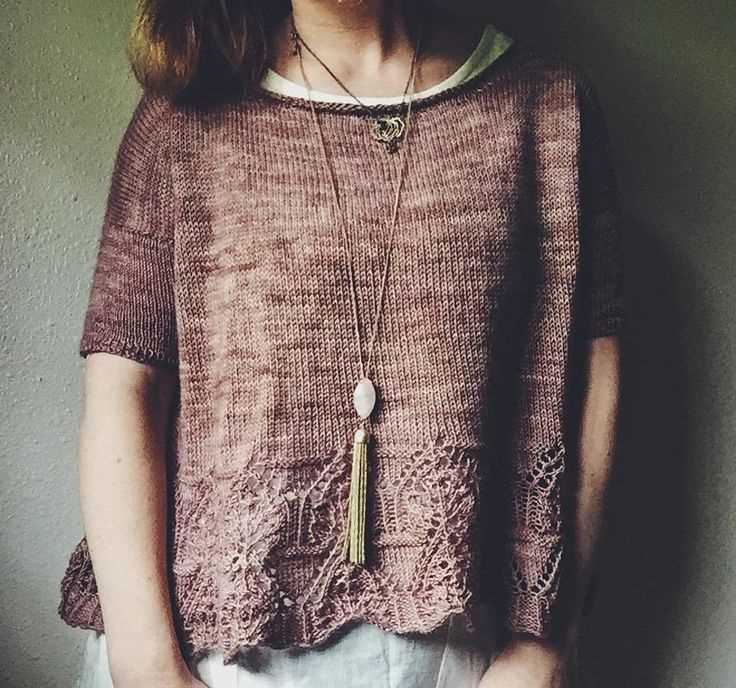 Cozy and chic - Knit your own cropped boxy sweater Cropped boxy sweater knitting pattern