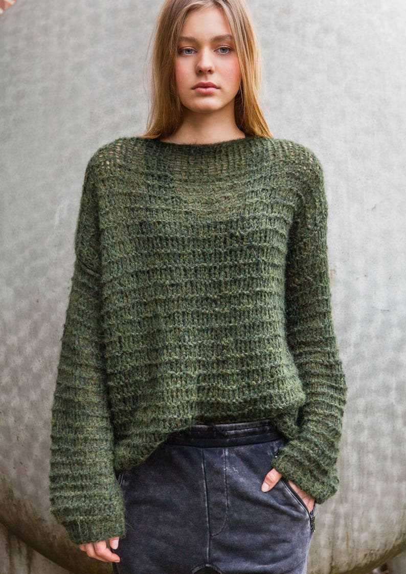 Cropped boxy sweater knitting pattern