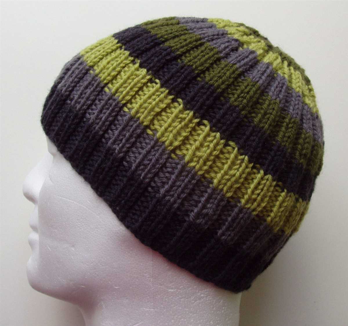 Double knit beanie hat pattern