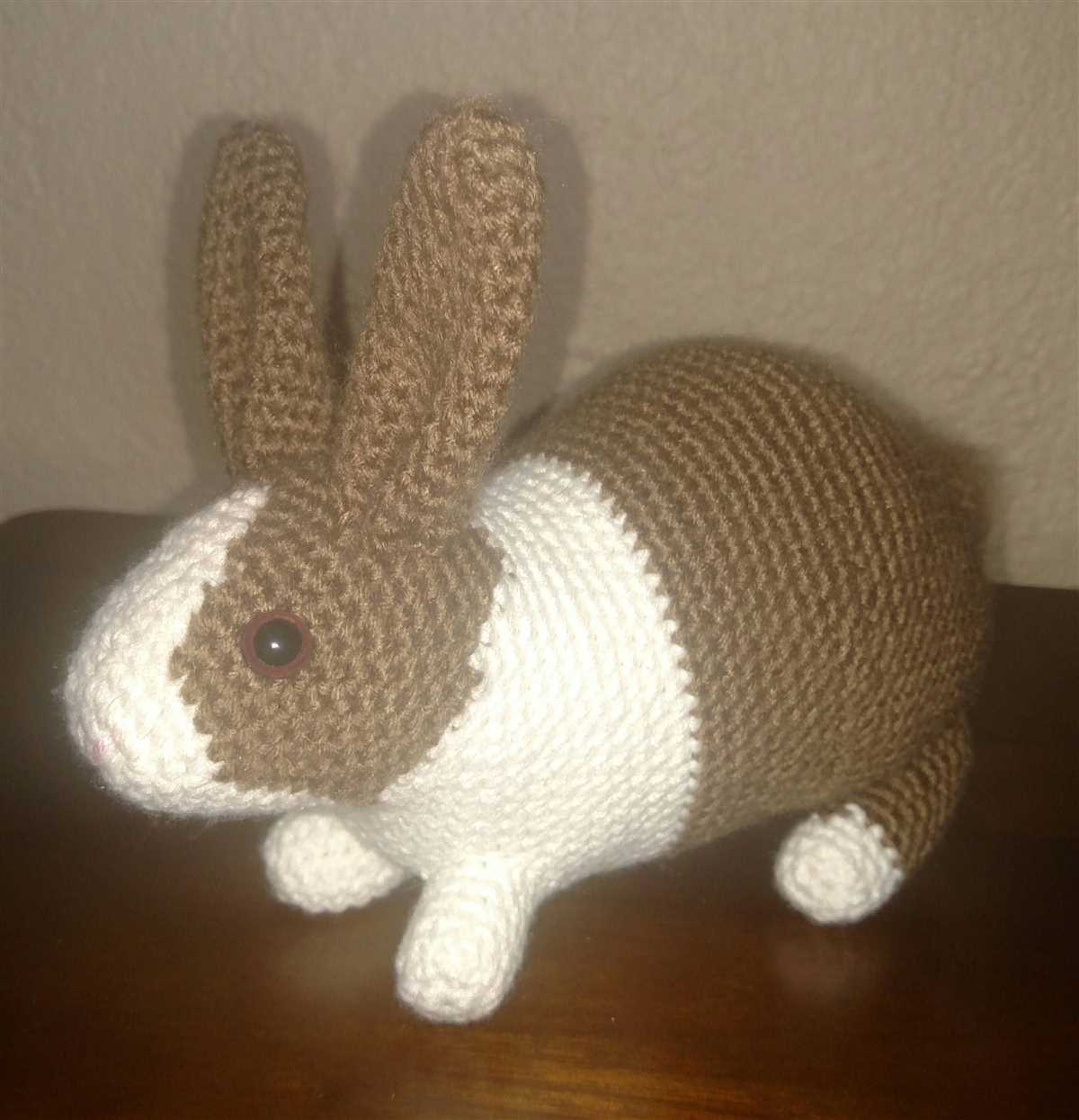 Dutch rabbit knitting pattern