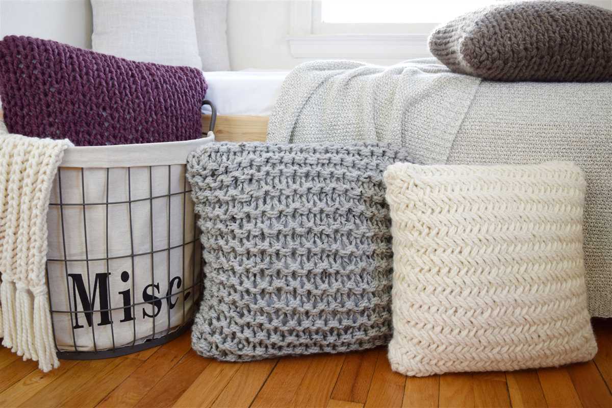 Easy knit pillow pattern
