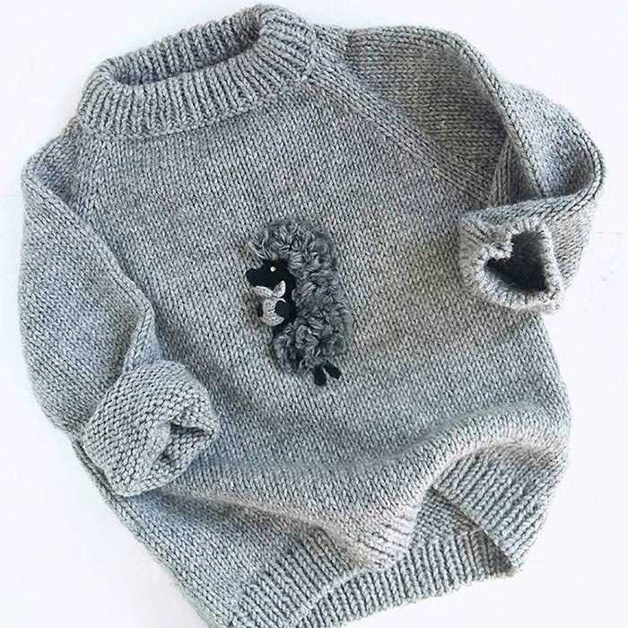 Easy child's sweater knitting pattern