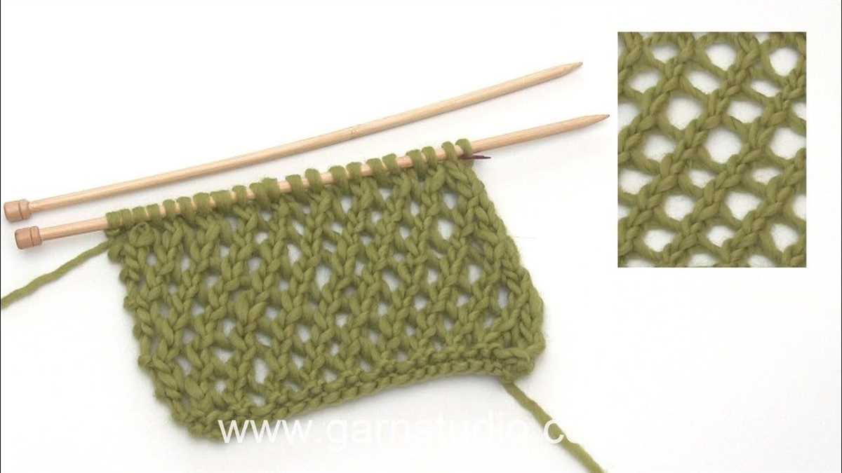 Easy knit lace scarf pattern free