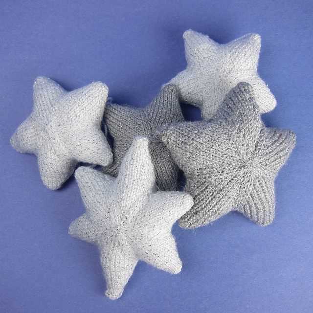 Easy knitted star pattern