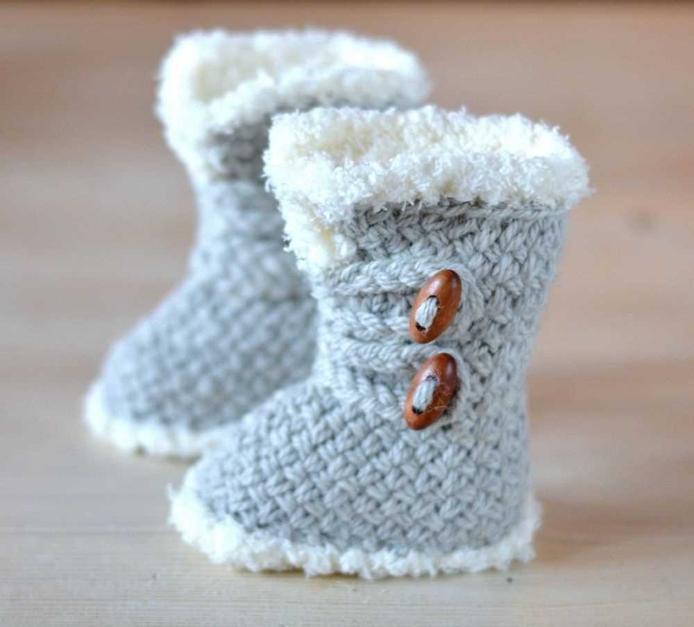 Elf booties knit pattern