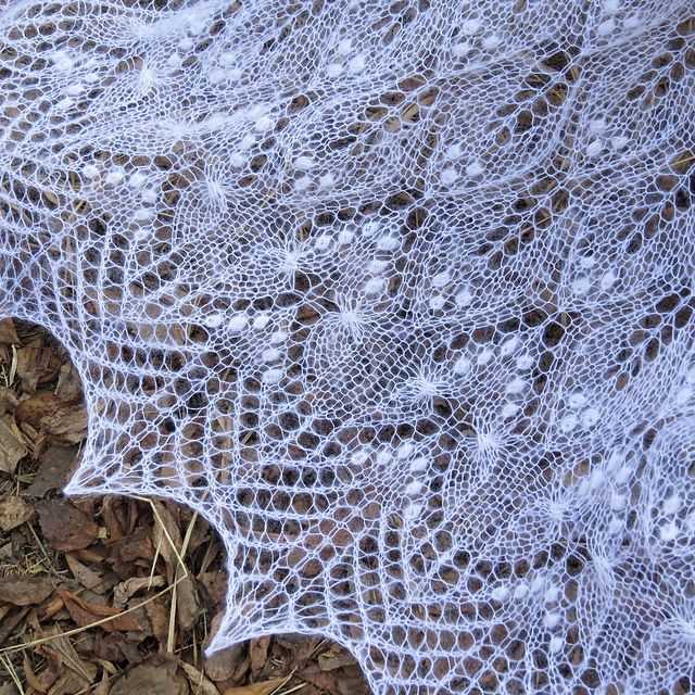 Evening shawl knitting pattern