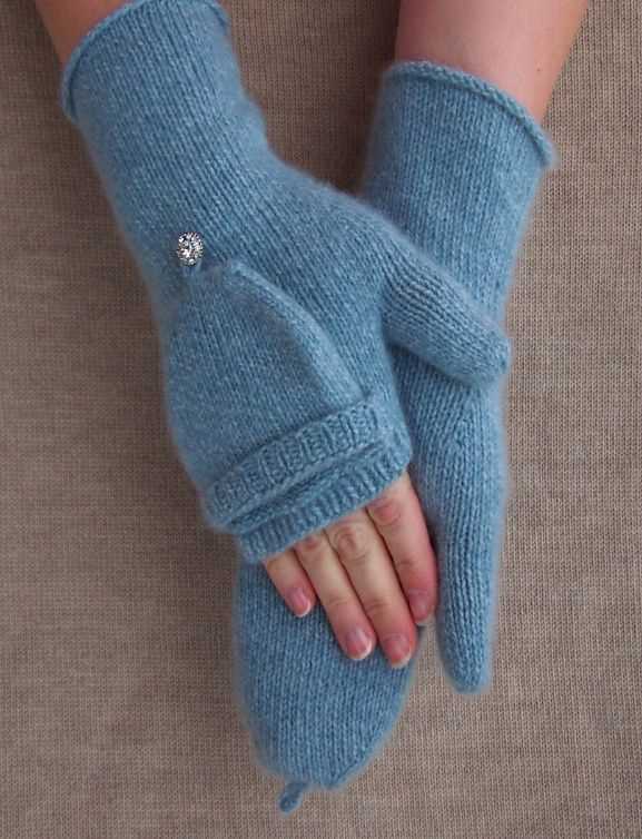 Fingerless gloves knitting pattern with flap