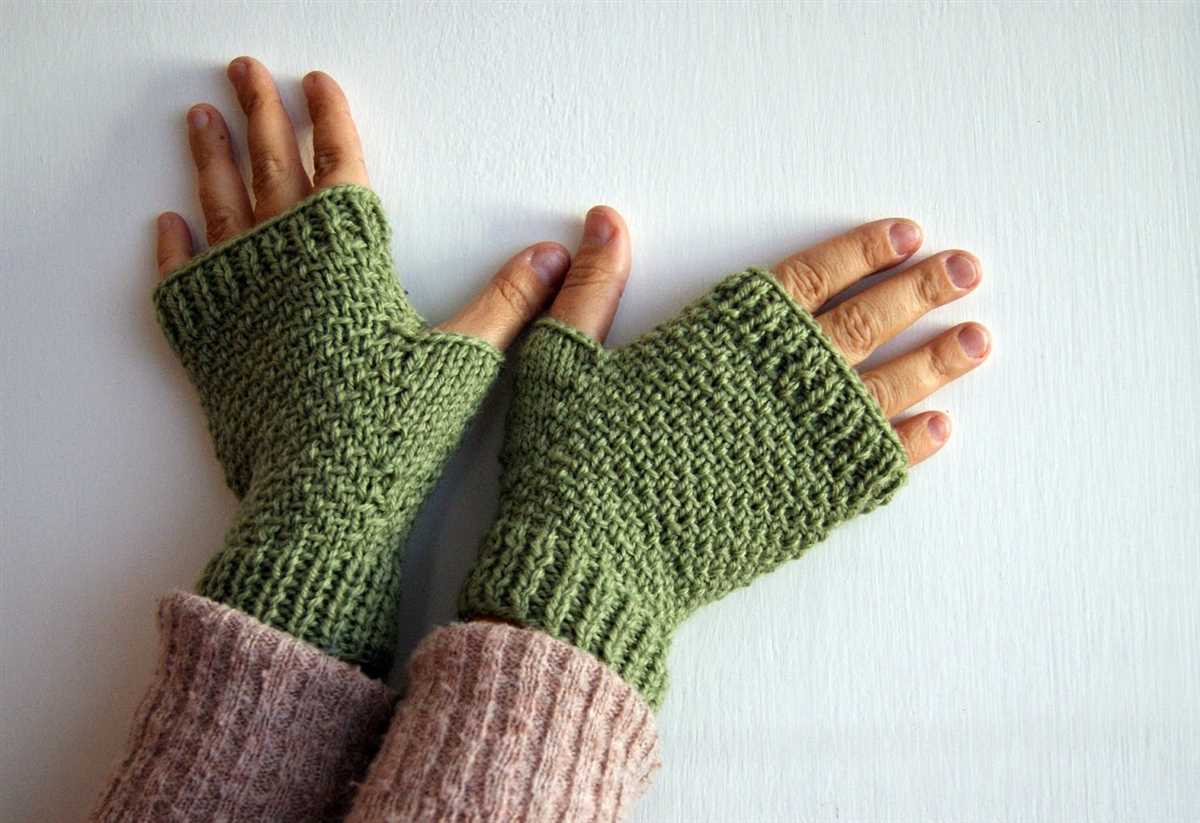 Fingerless mittens knitting pattern uk