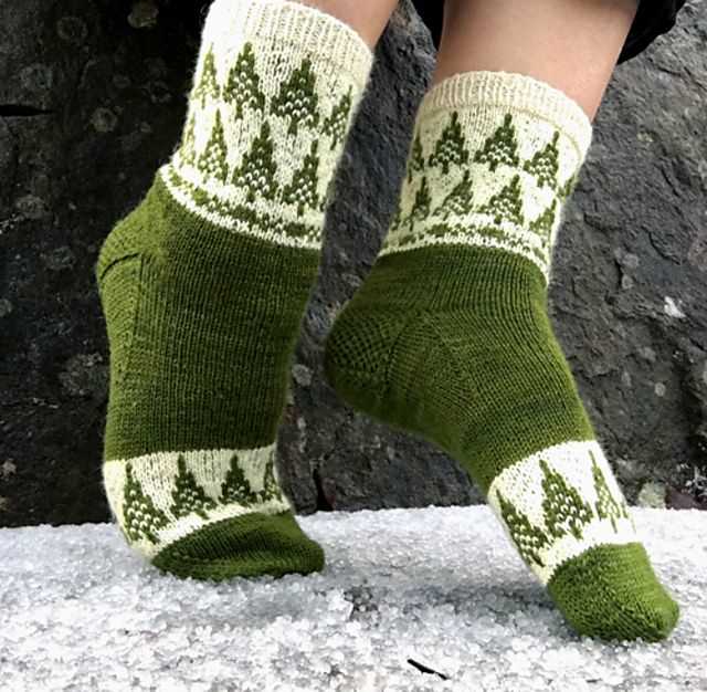 Fisherman's socks knitting pattern