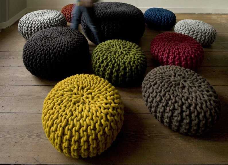 Floor pouf knitting pattern