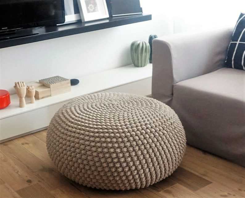 Floor pouf knitting pattern
