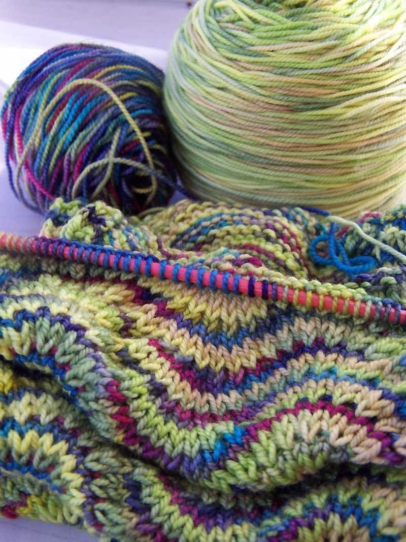 Free chevron scarf knitting pattern