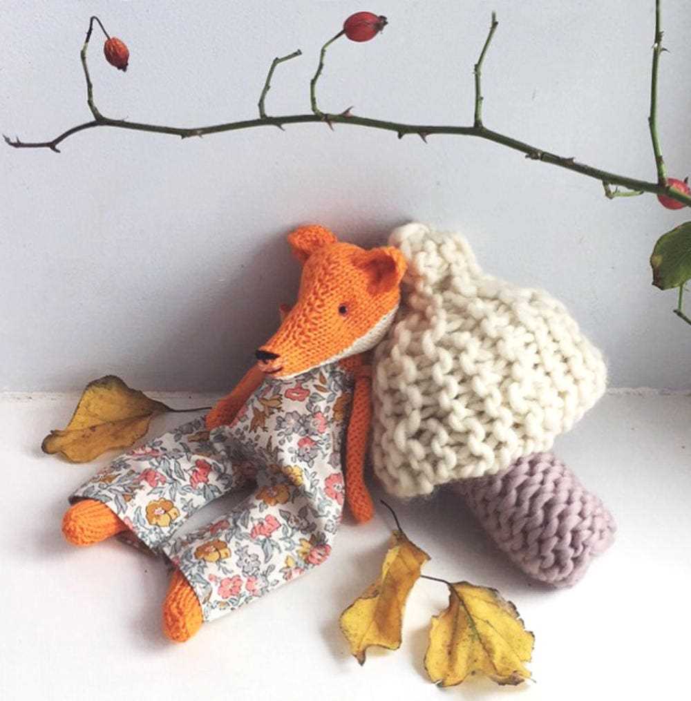 Free knitted fox pattern