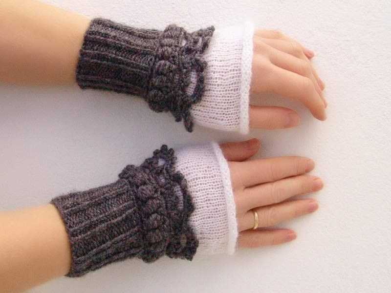 Free knitting pattern fingerless gloves 8 ply